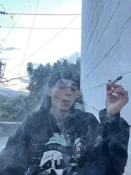 Snapshot of seven7xis chatting on January 2025 10:01:01 PM seven7xis online show from January 2025 10:01:01 PM