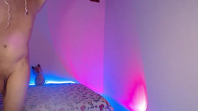 Snapshot of seven7xis chatting on February 2025 05:09:01 AM seven7xis online show from February 2025 05:09:01 AM