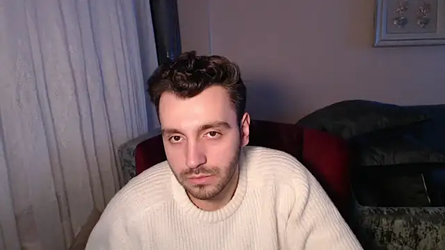 handsomeee04 online show from February 2026 09:35:01 PM