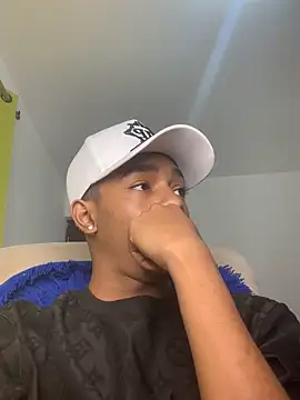 Boy cock18 online show from October 2025 08:19:01 PM