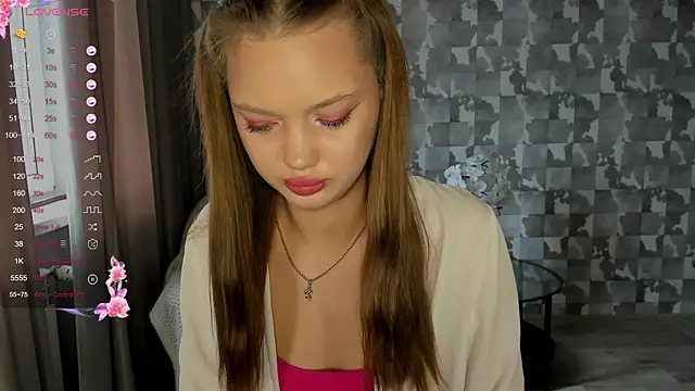 Lovely Lure online show from January 2025 09:59:01 AM