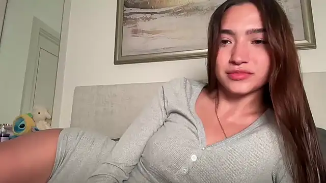 MilenaMilven online show from December 2025 07:54:02 PM