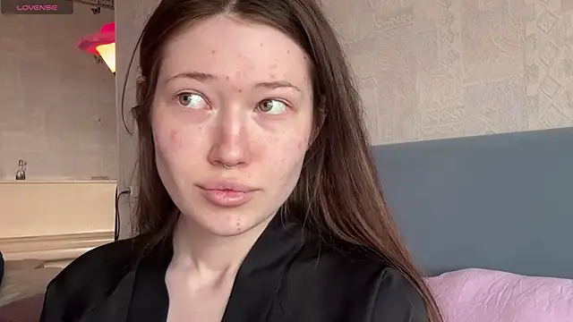 eva varnerr online show from April 2026 10:21:02 AM