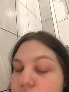 Snapshot of Charlotte_Ros chatting on January 2025 05:33:02 PM Charlotte Ros online show from January 2025 05:33:02 PM