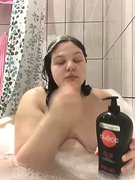 Snapshot of Charlotte_Ros chatting on January 2025 03:44:01 PM Charlotte Ros online show from January 2025 03:44:01 PM