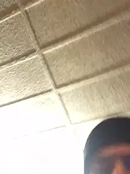 Snapshot of zaneporter46 chatting on February 2025 09:36:01 PM zaneporter46 online show from February 2025 09:36:01 PM