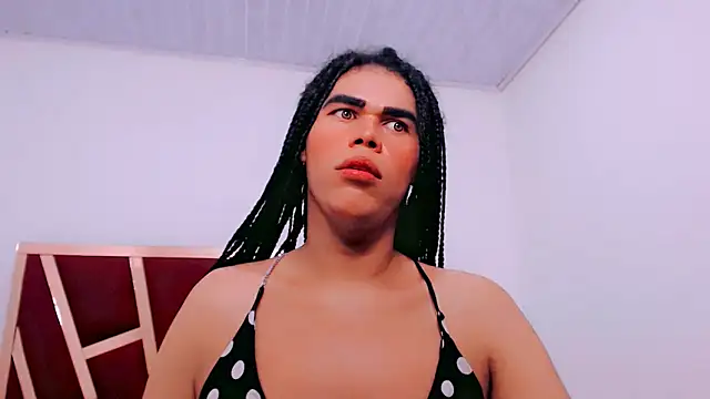 Snapshot of fox_naughty_violet chatting on October 2025 03:20:02 AM fox naughty violet online show from October 2025 03:20:02 AM