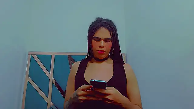 Snapshot of fox_naughty_violet chatting on November 2025 07:32:02 PM fox naughty violet online show from November 2025 07:32:02 PM