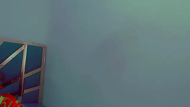 Snapshot of fox_naughty_violet chatting on November 2025 08:18:01 PM fox naughty violet online show from November 2025 08:18:01 PM