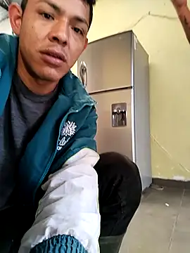 crazysex095 online show from February 2025 12:16:01 PM