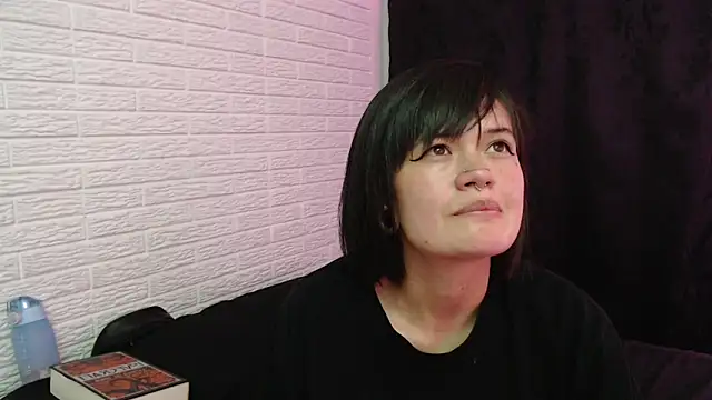 Snapshot of rousstattoo chatting on March 2025 07:38:02 AM rousstattoo online show from March 2025 07:38:02 AM