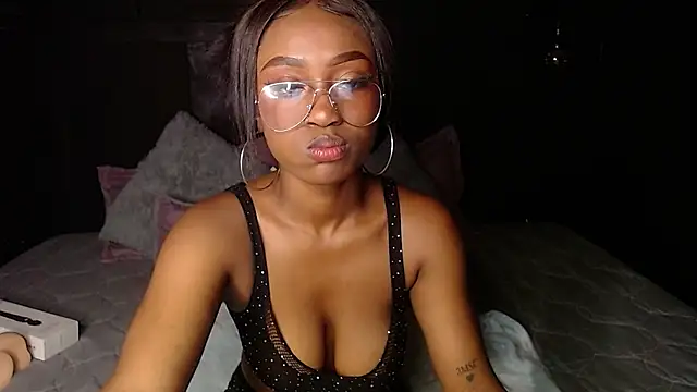 nikkystorm1  online show from November 2025 02:35:01 PM