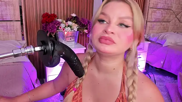 LolaAngellx online show from April 2026 09:09:02 PM