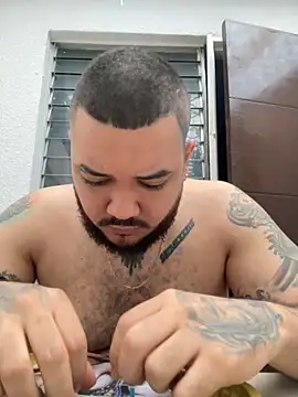 El Titan1998 online show from November 2025 11:35:01 AM