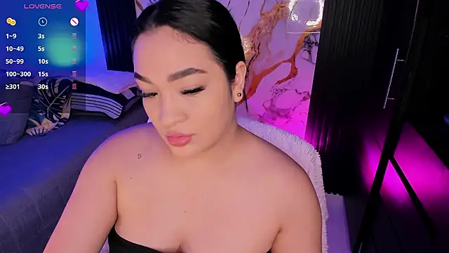 stefany duque1  online show from February 2026 12:07:01 AM