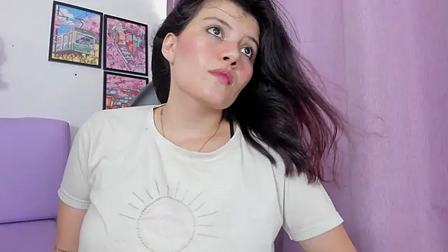 Carolina Burninng online show from March 2026 08:05:01 PM