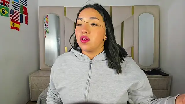 IsabellRodriguez18 online show from July 2026 12:34:01 PM