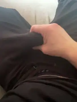 Snapshot of 22TT2295 chatting on February 2025 02:16:01 PM 22TT2295 online show from February 2025 02:16:01 PM