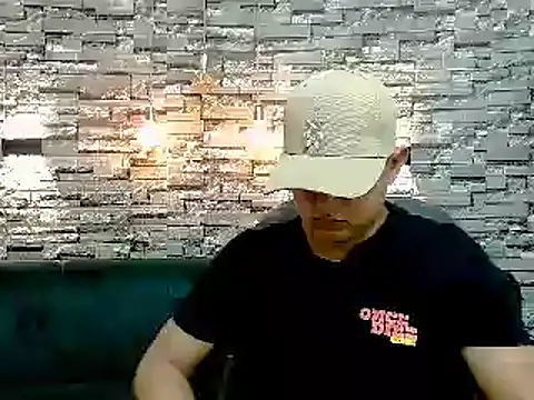 Snapshot of Warning_Boy chatting on December 2024 06:49:01 PM Warning Boy online show from December 2024 06:49:01 PM