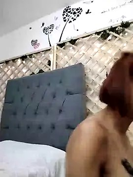 Snapshot of Mia_WAll chatting on December 2024 11:17:02 PM Mia WAll online show from December 2024 11:17:02 PM