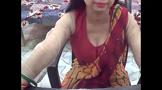 Snapshot of sexyrdxx chatting on January 2025 06:35:02 AM sexyrdxx online show from January 2025 06:35:02 AM