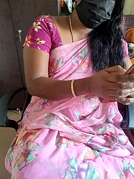 Snapshot of Tamil_roja69 chatting on May 2026 07:14:01 AM Tamil roja69 online show from May 2026 07:14:01 AM