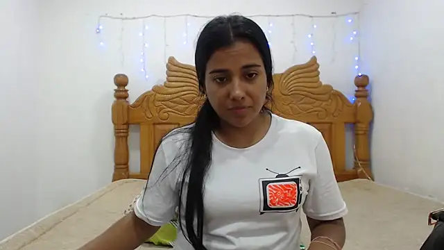 Coral0403 online show from March 2025 11:23:01 PM