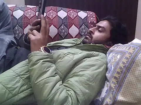 indihotguy online show from December 2025 03:05:01 PM