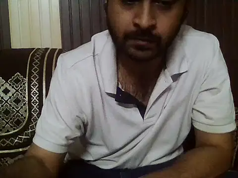 indihotguy online show from April 2026 10:11:02 PM