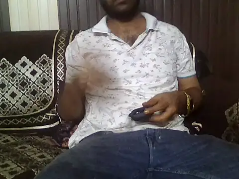indihotguy online show from April 2026 02:12:02 PM