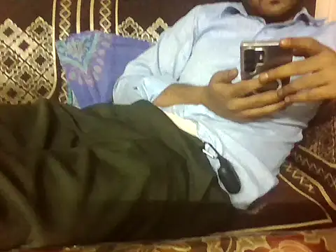indihotguy online show from May 2026 02:12:01 PM
