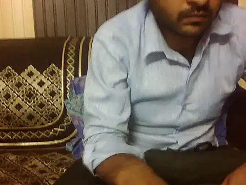 indihotguy online show from May 2026 04:15:02 PM