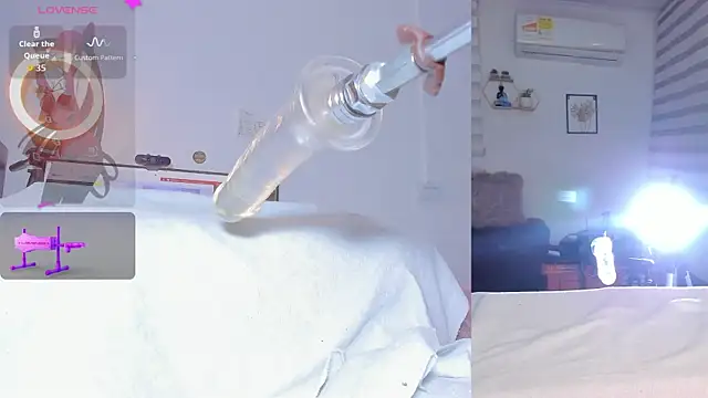 Maria Jones  online show from October 2025 01:25:02 AM