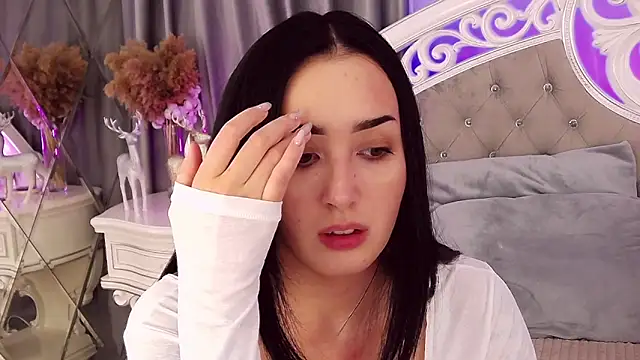 Snapshot of KimKhallifa chatting on January 2025 09:34:01 AM KimKhallifa online show from January 2025 09:34:01 AM