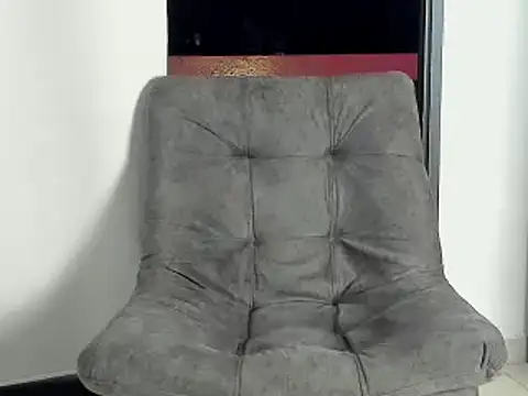 benjamincol online show from January 2025 12:18:01 AM