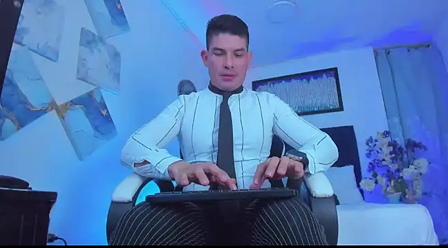 Andrewstelle coleman online show from March 2025 02:03:01 AM