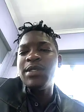 Redfucks333 online show from November 2025 01:33:02 PM