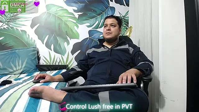 Snapshot of narendra_dayaramm chatting on March 2025 02:12:02 PM narendra dayaramm online show from March 2025 02:12:02 PM