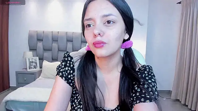 Snapshot of amelia_cherry chatting on February 2025 11:27:02 AM amelia cherry online show from February 2025 11:27:02 AM
