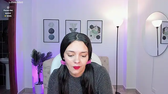 Snapshot of amelia_cherry chatting on February 2025 11:40:02 AM amelia cherry online show from February 2025 11:40:02 AM