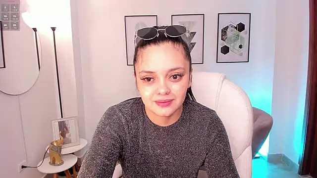 Snapshot of amelia_cherry chatting on September 2025 11:45:02 AM amelia cherry online show from September 2025 11:45:02 AM