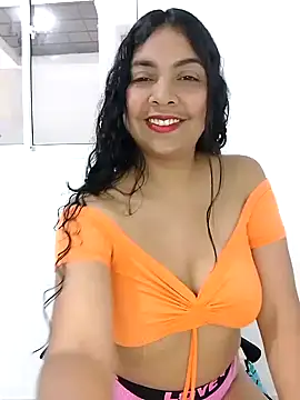 Snapshot of Brendabluee chatting on December 2024 07:24:02 PM Brendabluee online show from December 2024 07:24:02 PM