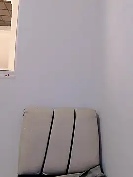 Snapshot of Brendabluee chatting on January 2025 08:37:01 PM Brendabluee online show from January 2025 08:37:01 PM