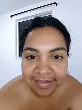 Snapshot of Brendabluee chatting on January 2025 05:31:01 AM Brendabluee online show from January 2025 05:31:01 AM