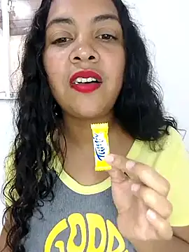 Snapshot of Brendabluee chatting on February 2025 07:06:01 PM Brendabluee online show from February 2025 07:06:01 PM