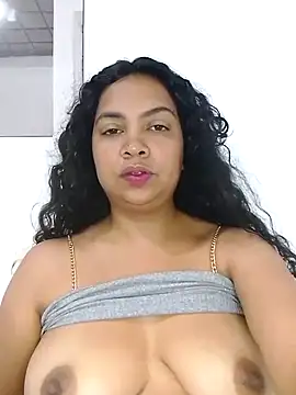 Snapshot of Brendabluee chatting on March 2025 03:31:01 PM Brendabluee online show from March 2025 03:31:01 PM