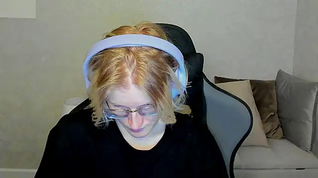 Snapshot of ElizabethHarpper chatting on September 2025 01:09:01 AM ElizabethHarpper online show from September 2025 01:09:01 AM