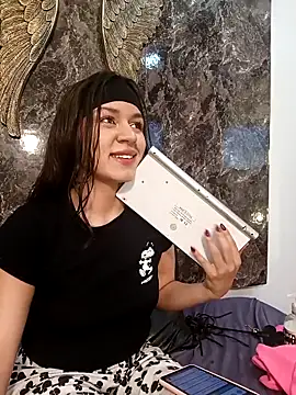 Danni shy online show from February 2025 03:29:01 PM