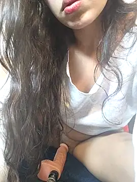 Danni shy online show from February 2026 10:28:01 PM