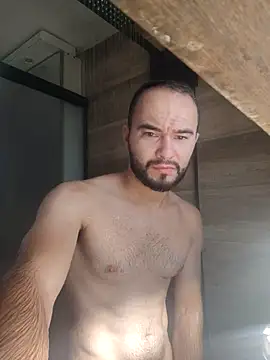 Eduardobi97 online show from December 2025 11:17:01 AM